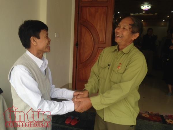 Xúc động giây phút gặp lại của cựu chiến binh xe tăng ảnh 5